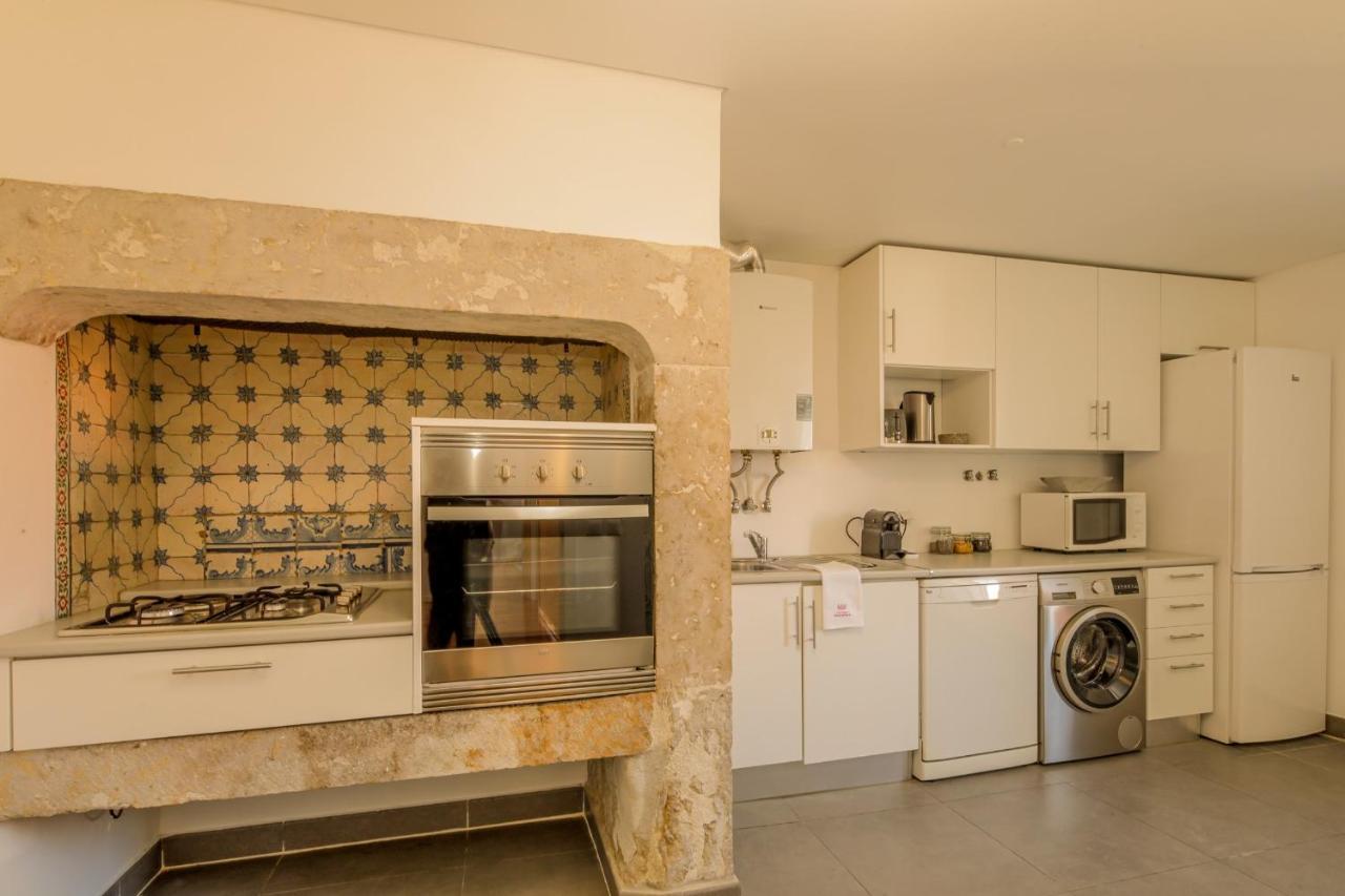 Chiado Premium Two Bedroom Apartment By Les Deux Mariettes Lisbon Bagian luar foto